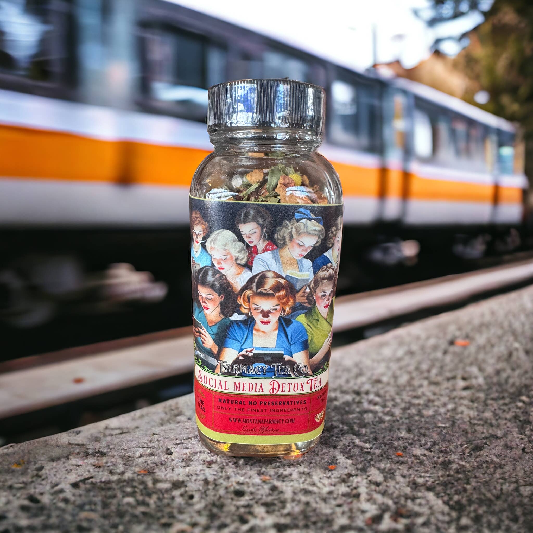 Social Media Detox Tea Time for a bit of Sanity & Self Love - Foxy’s