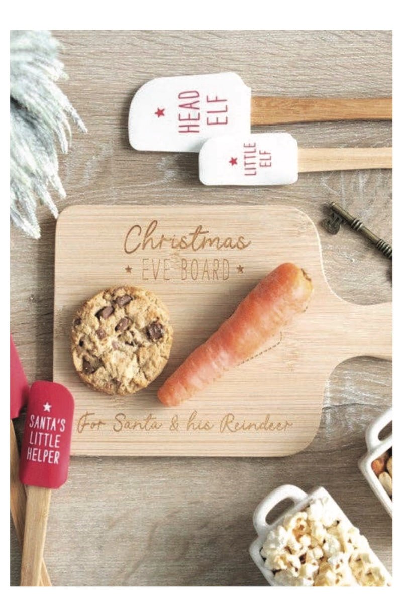 Wooden Christmas Eve Serving Board - Foxy’s