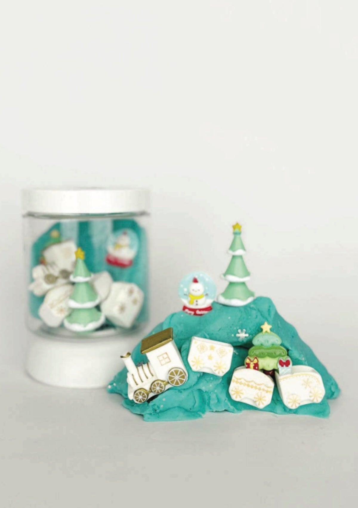 Holiday Train Mini Dough - to - Go - Foxy’s