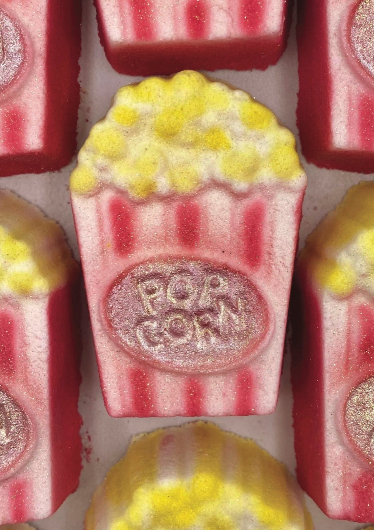 Buttered Popcorn Bath Bombs - Movie Night Fun ((Smalls Like Popcorn!)) 🍿 - Foxy’s