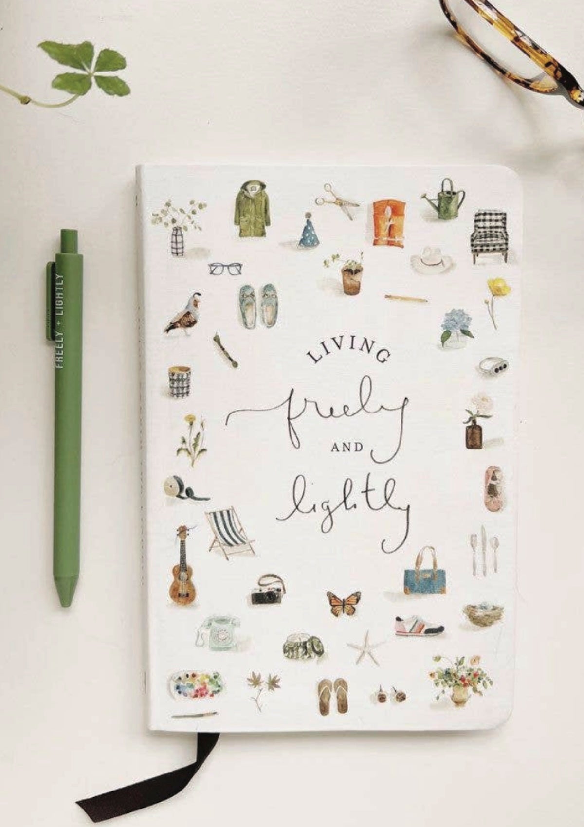 Living freely and lightly journal - Foxy’s