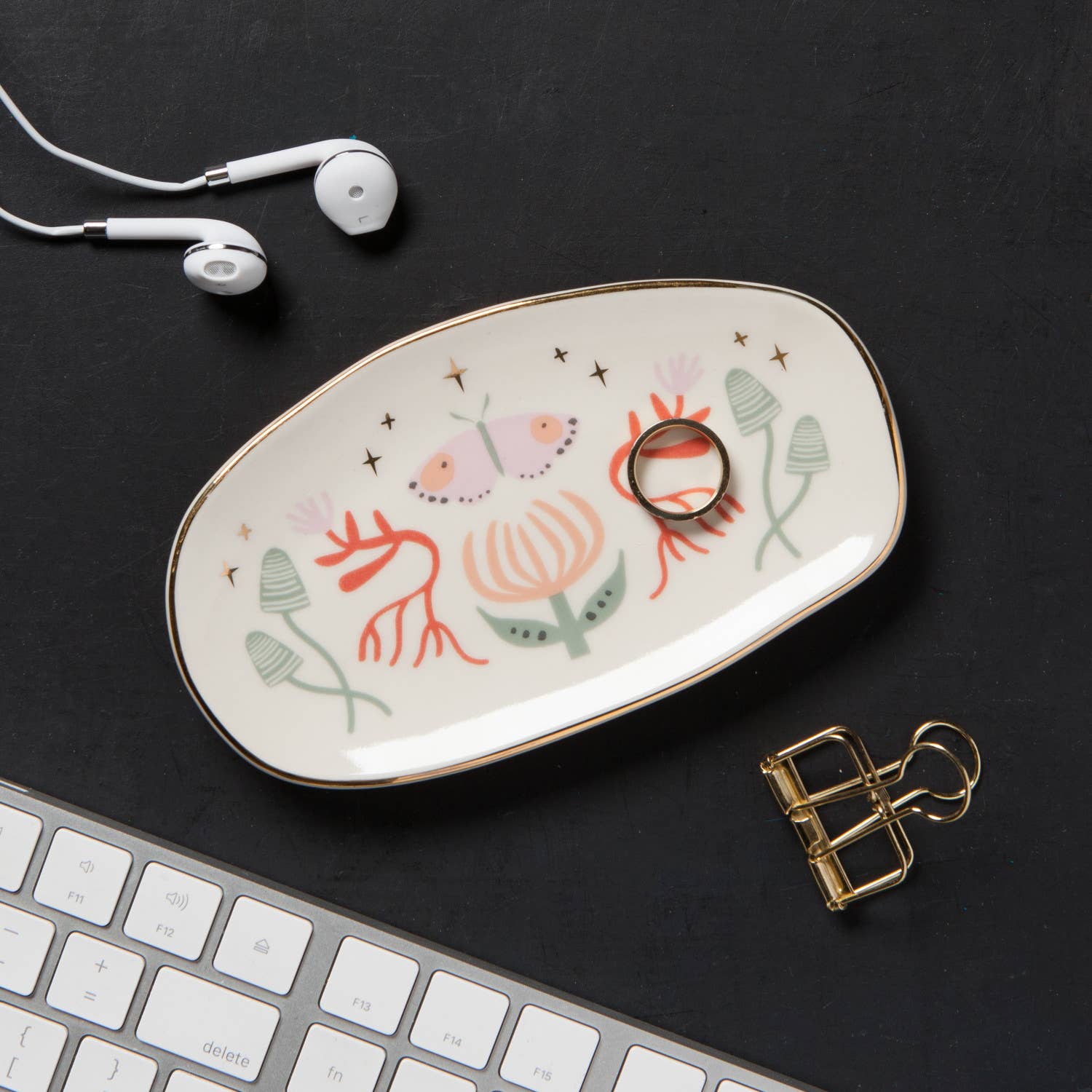 Danica Studio Far And Away Oval Shaped Ceramic Trinket Tray - Foxy’s