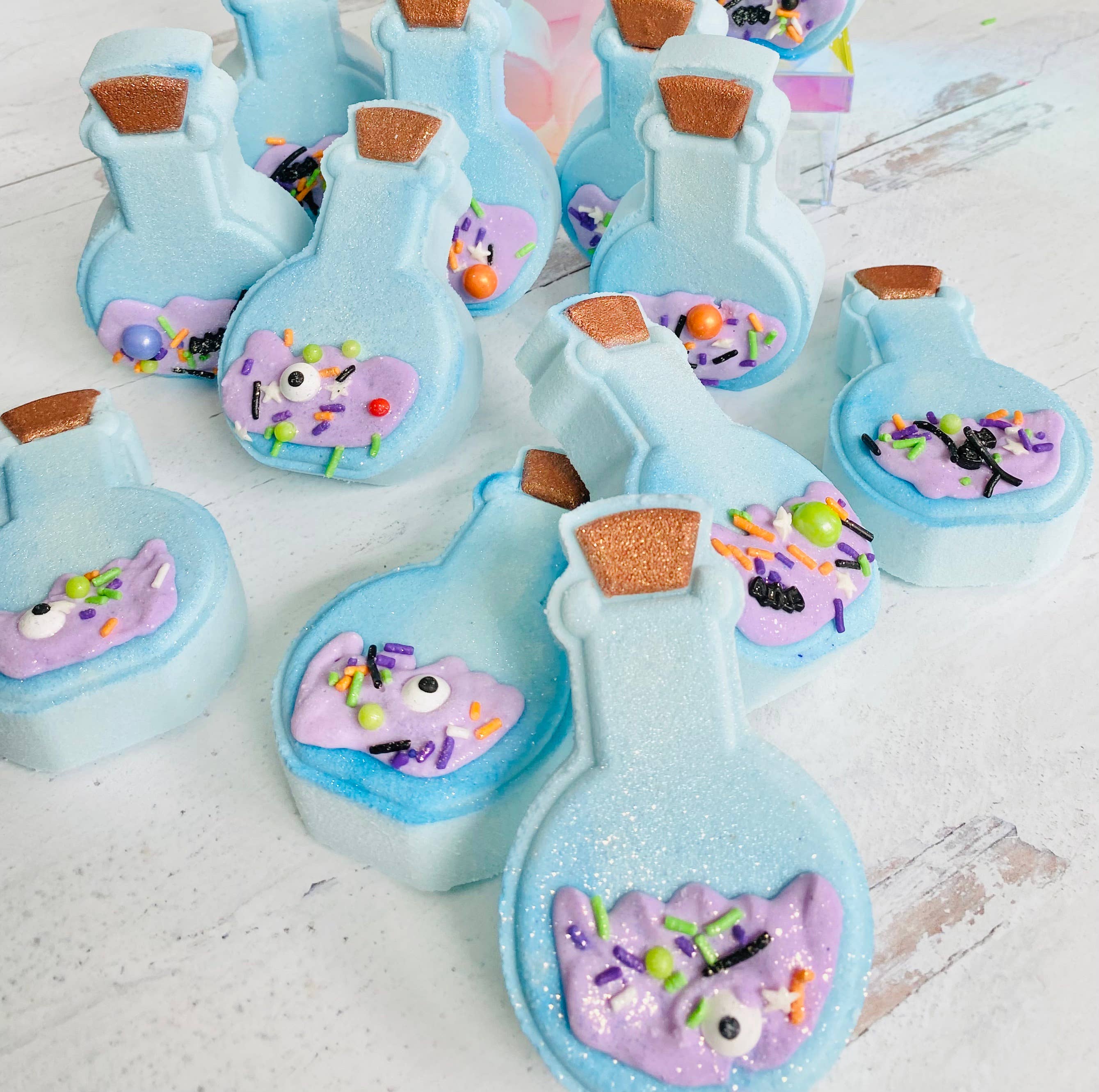 Strange Magic Potion Bottle Halloween Bath Bomb - Foxy’s