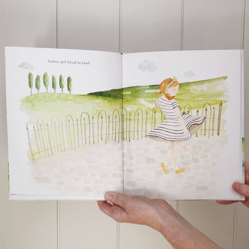 Twirl Children's Book - Foxy’s