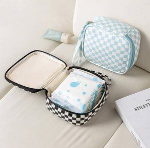 TRAVEL CHECKER MAKEUP COSMETIC POUCH BAG (black and white checkered available)