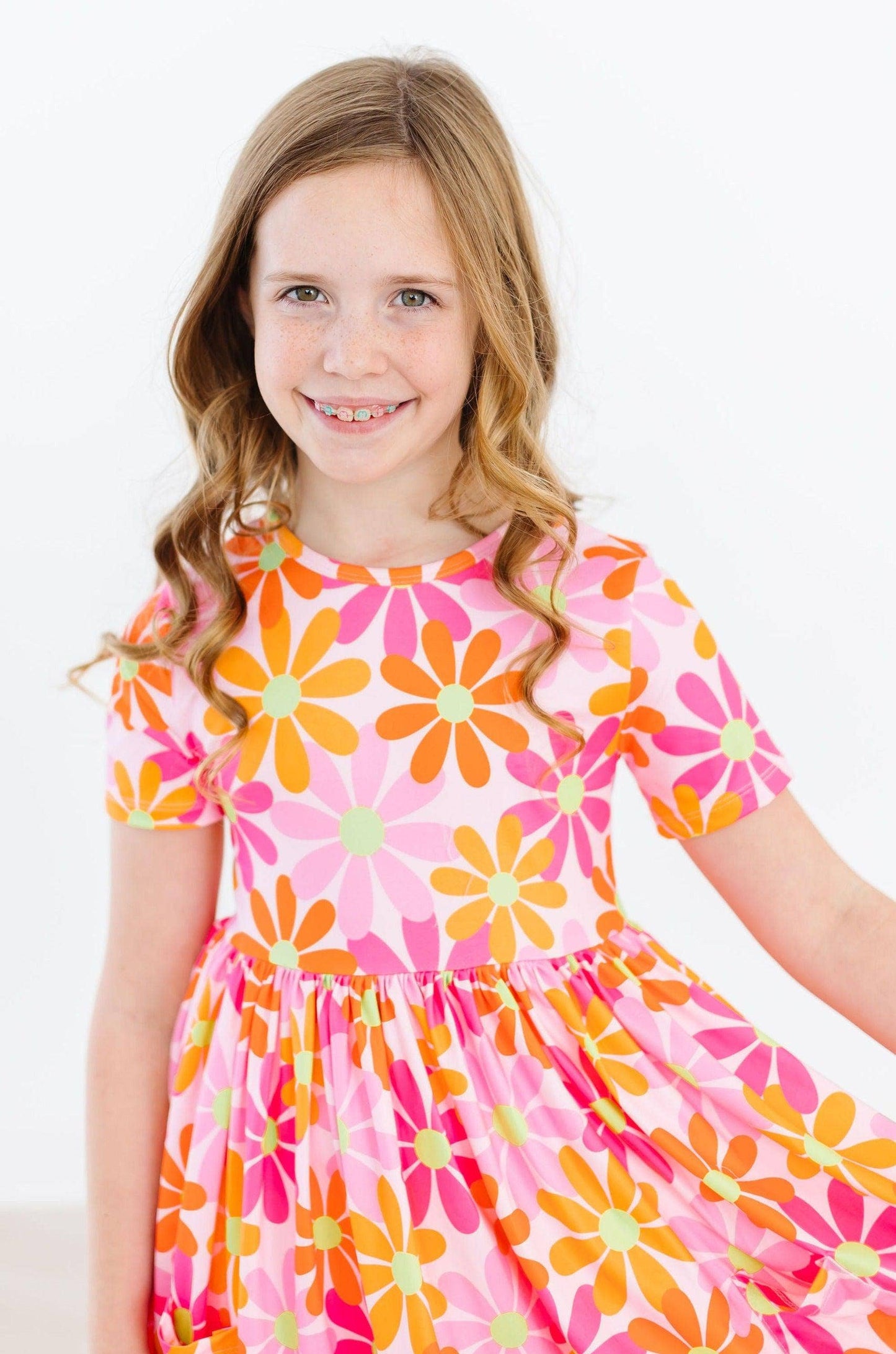 Toddler Retro Daisies Pocket Dress (Size 4T)