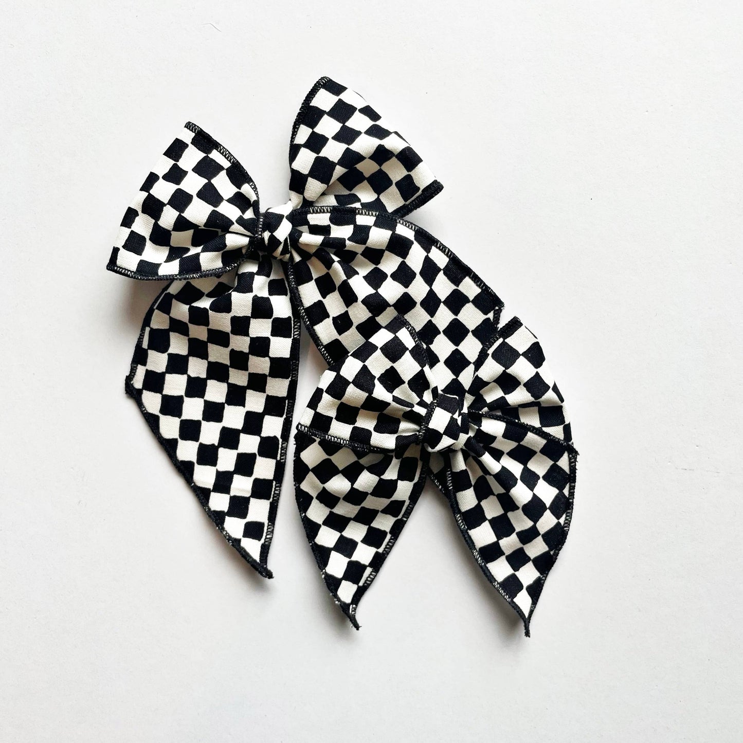 Black & White Checkered Bow