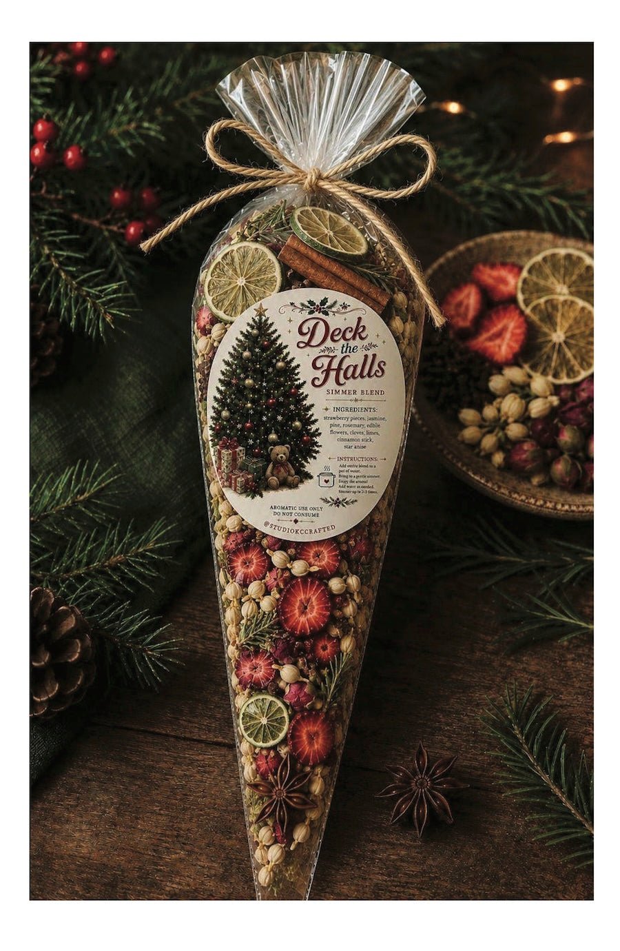 Deck the Halls Simmer Pot Kit, Vintage Christmas Simmer Blend, Strawberry Jasmine Holiday Potpourri, Stocking Stuffer, Hostess Gift - Foxy’s