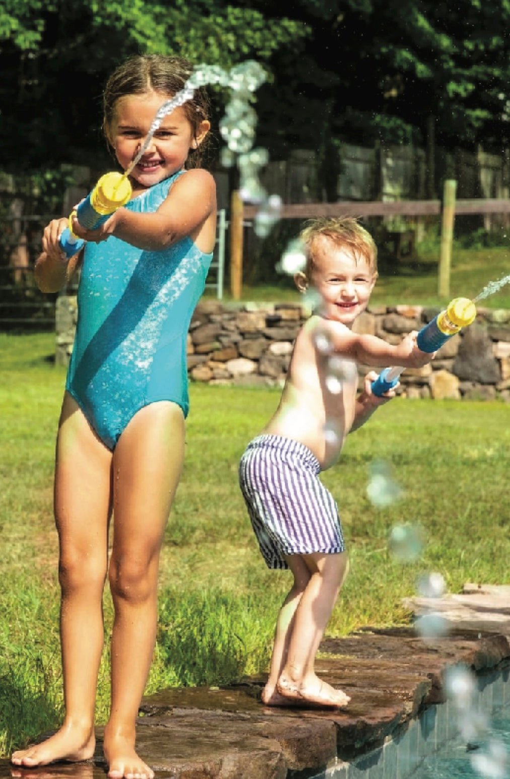 Blue or Magenta Water Cannons - Foxy’s